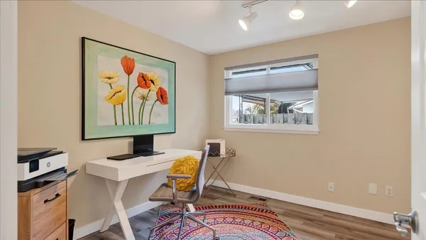 $325,000 | 815 East Beacon Avenue, Spokane, WA 99208