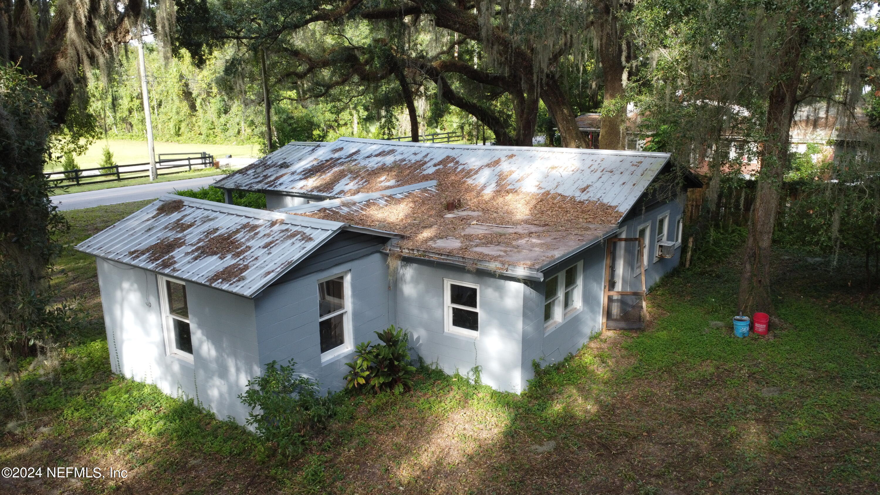 3415 Weaver Road Palatka, FL 32177 - Photo 2 of 19 DJI_0011
