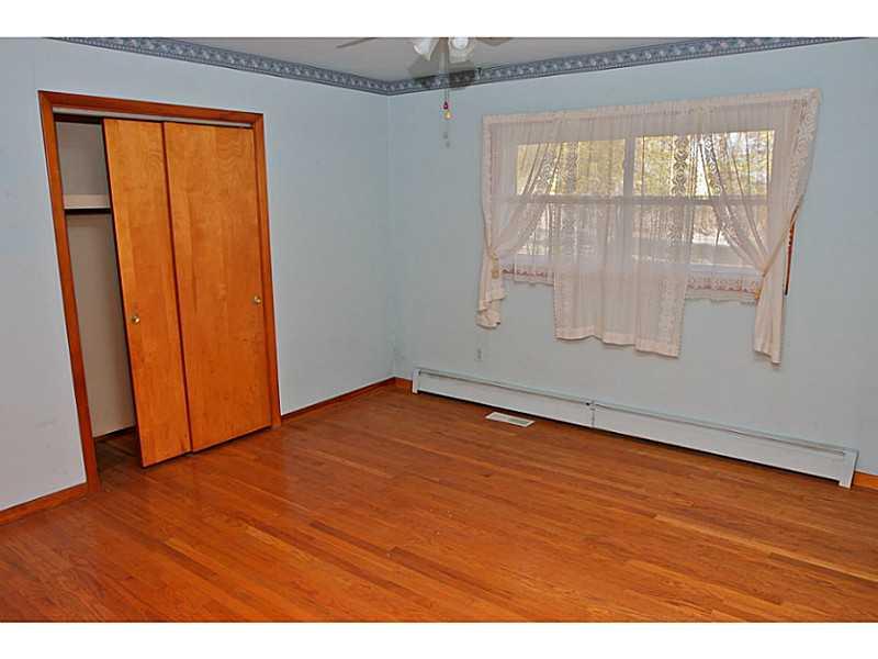 667 Weber Road Greenfield, IN 46140 - Photo 8 of 10 Gallery Image 8