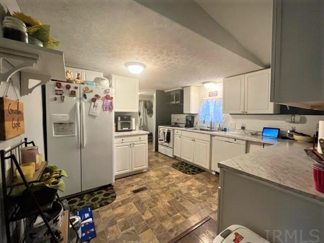 3997 South Leatherwood Road Bedford, IN 47421 - Photo 10 of 34 Gallery Image 10