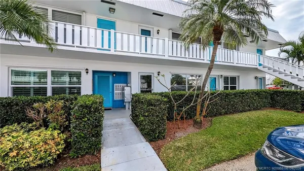 $1,600 | Undisclosed Address, Stuart, FL 34996