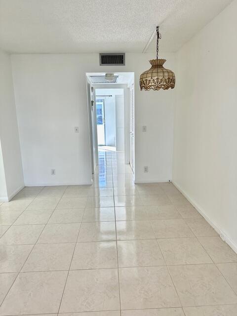 55 Fanshaw Drive Boca Raton, FL 33434 - Photo 6 of 31 Dining Area