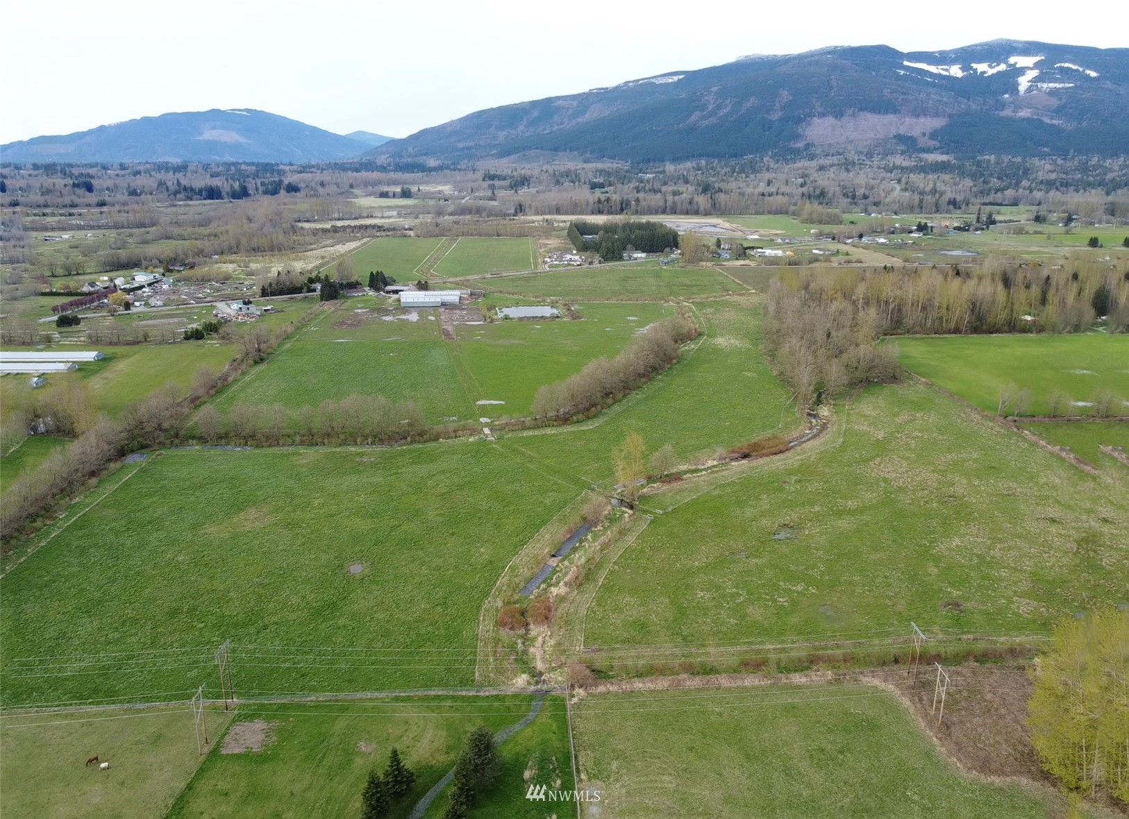 25512 Minkler Road Sedro-Woolley, WA 98284 - Photo 3 of 26 Gallery Image 3