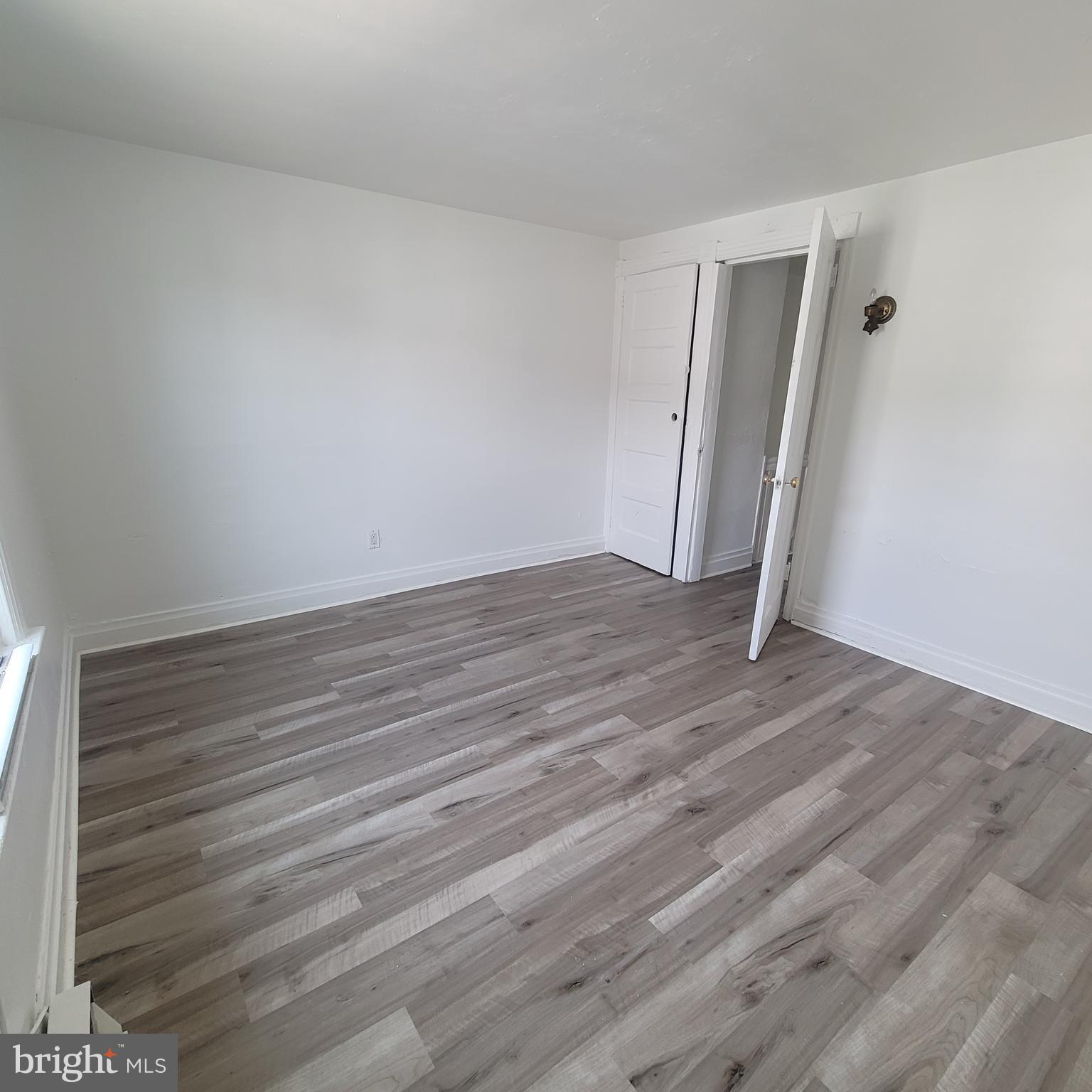 902 Merchant Street Coatesville, PA 19320 - Photo 8 of 11