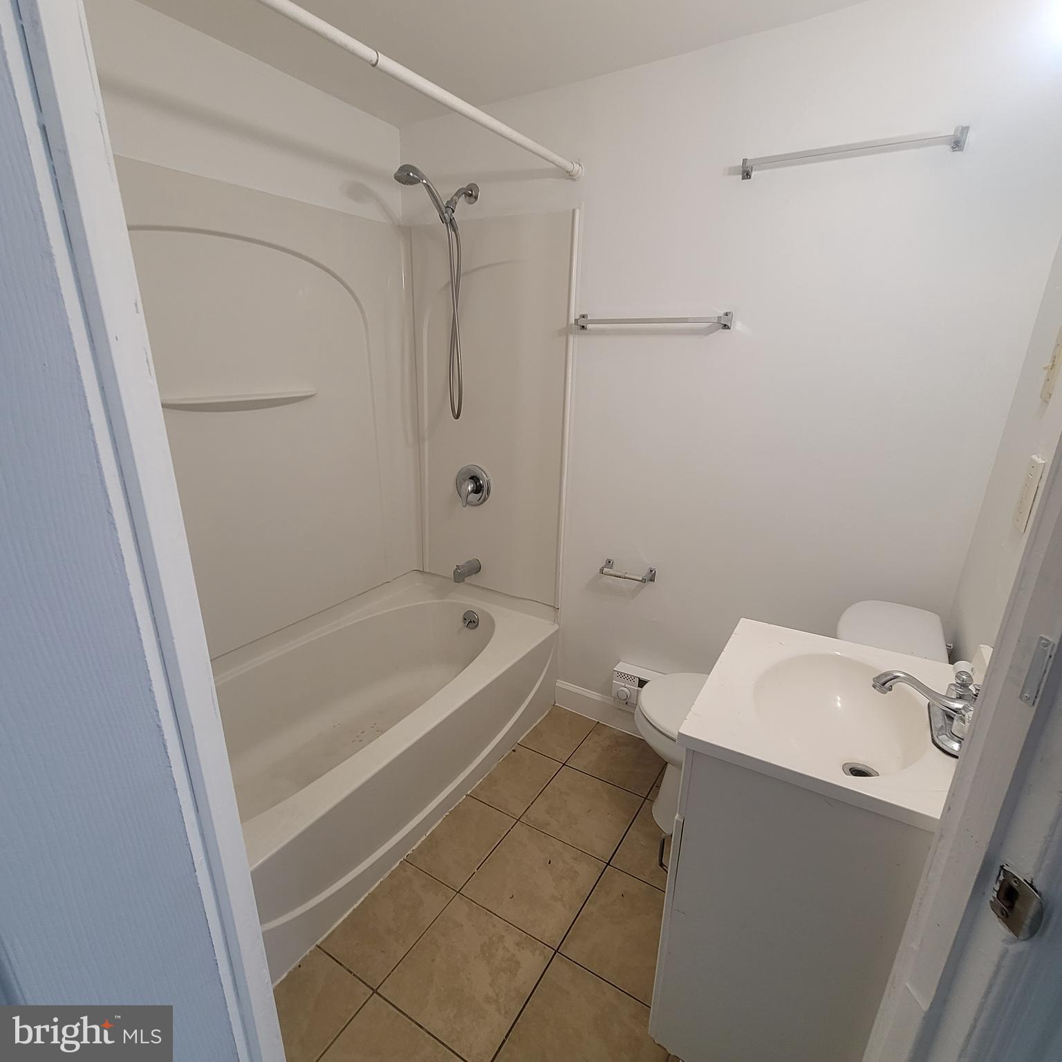 902 Merchant Street Coatesville, PA 19320 - Photo 9 of 11