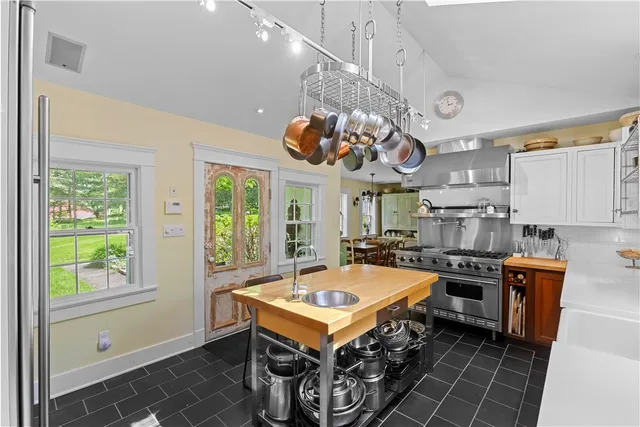 $995,000 | 6806 County Highway, Meredith, NY 13753