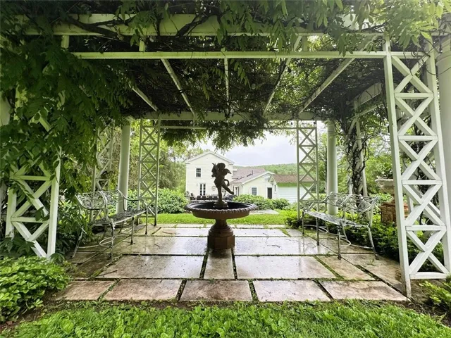 $995,000 | 6806 County Highway, Meredith, NY 13753