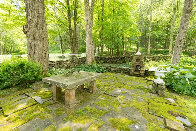 $995,000 | 6806 County Highway, Meredith, NY 13753