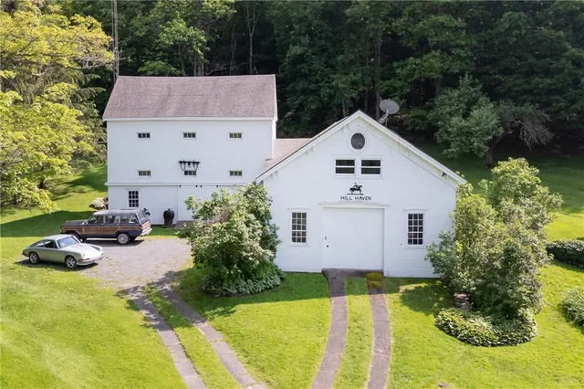 $995,000 | 6806 County Highway, Meredith, NY 13753