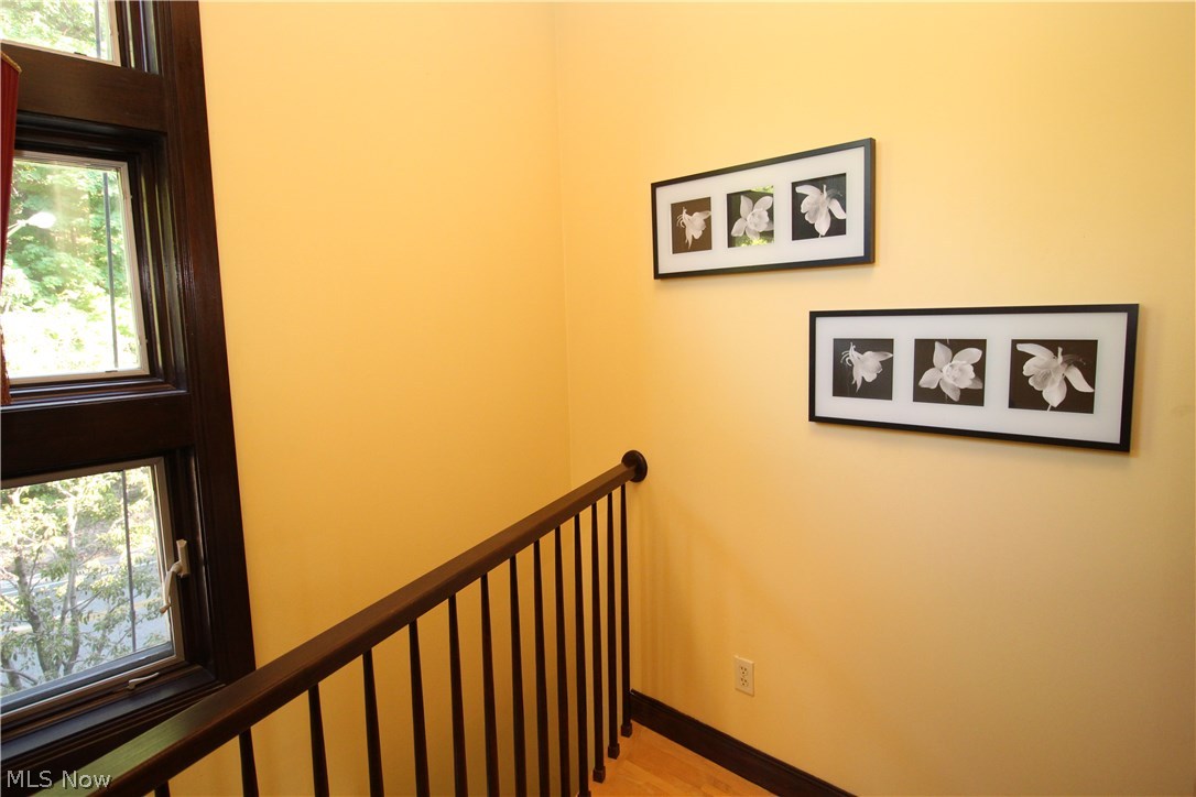 2309 Edgehill Road Cleveland, OH 44106 - Photo 9 of 26 Gallery Image 9