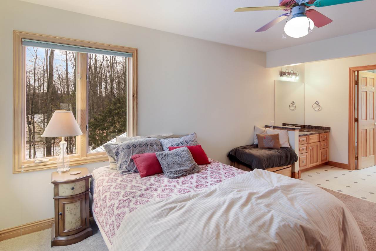 13055 South Lautner Road Traverse City, MI 49684 - Photo 37 of 52 1882552-36.JPG