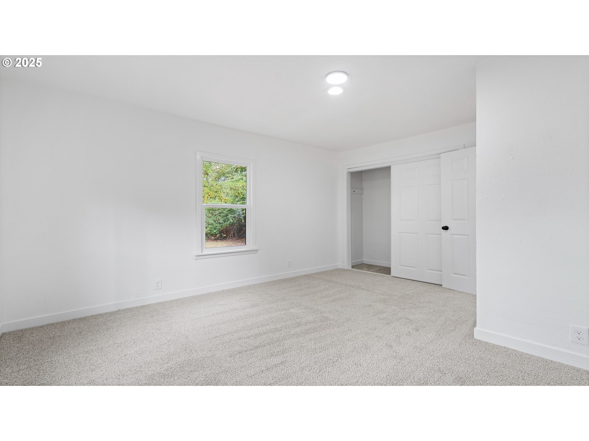 128 West Holley Road Sweet Home, OR 97386 - Photo 19 of 33