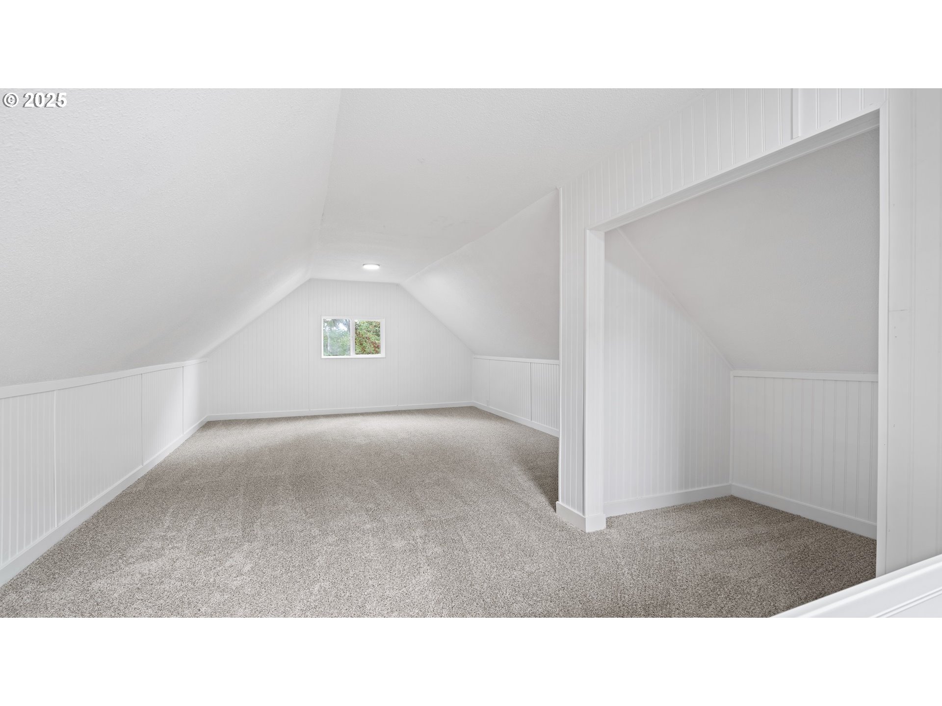 128 West Holley Road Sweet Home, OR 97386 - Photo 25 of 33