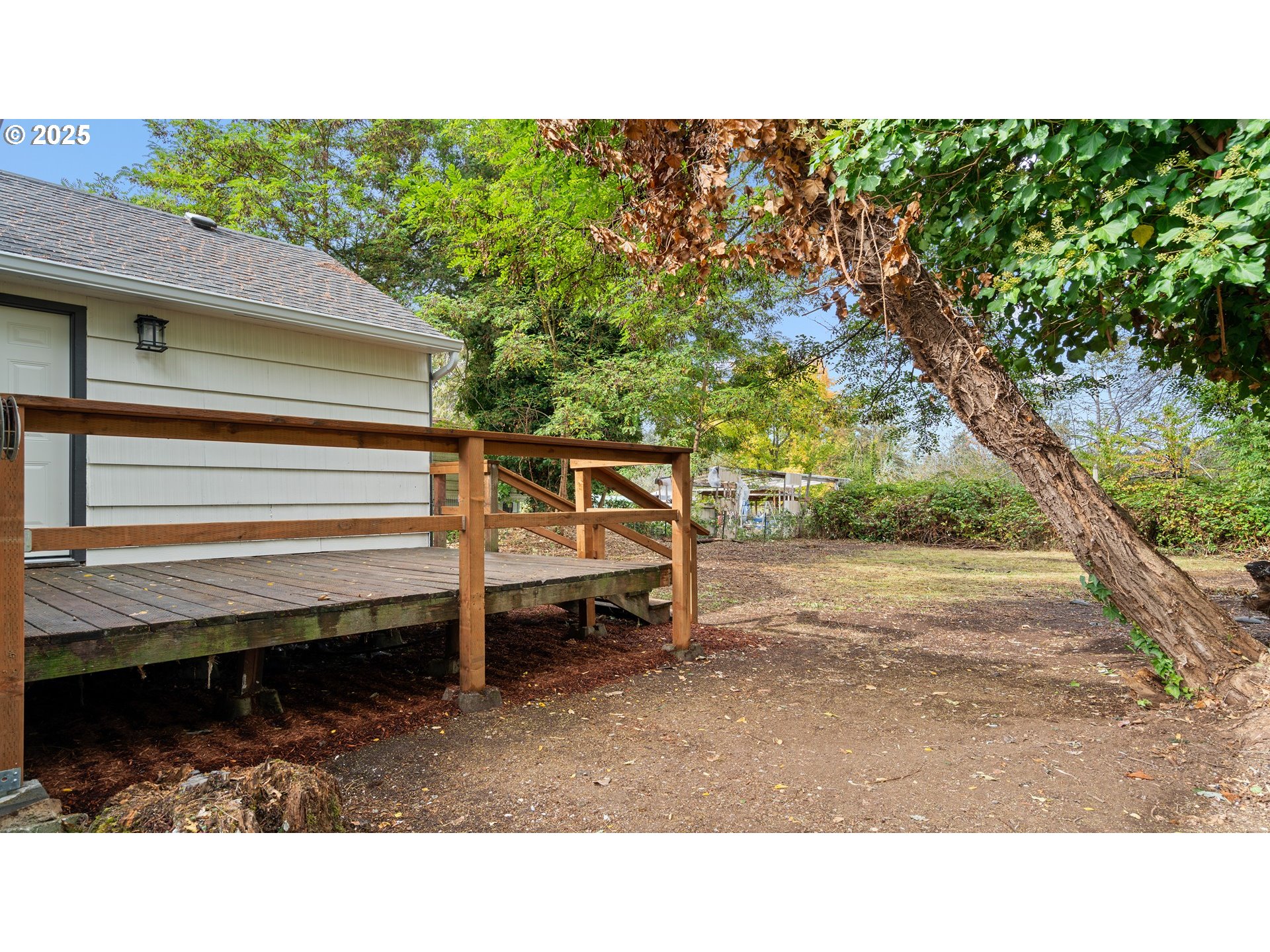 128 West Holley Road Sweet Home, OR 97386 - Photo 31 of 33