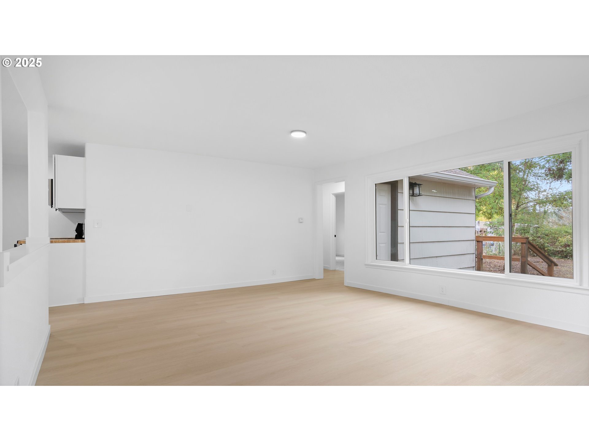 128 West Holley Road Sweet Home, OR 97386 - Photo 10 of 33