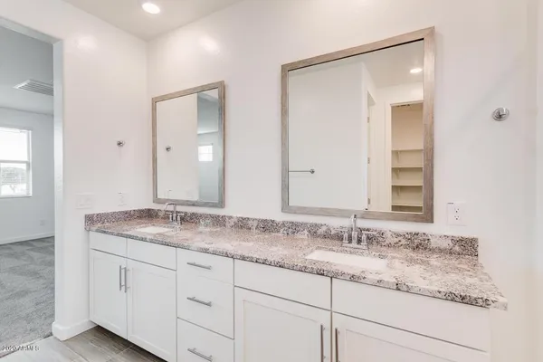 $2,800 | 1070 East Marlin Drive, Chandler, AZ 85286