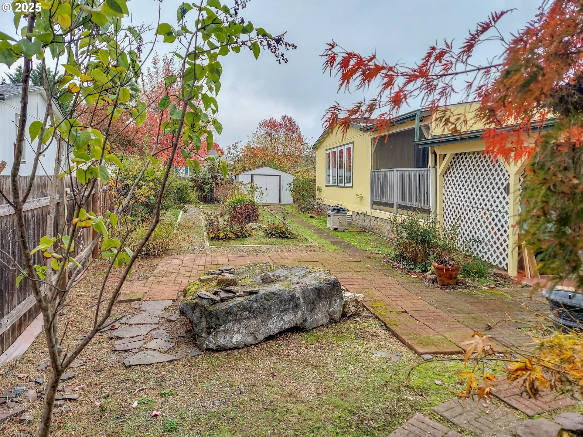 210 Northwest Timothy Avenue Winston, OR 97496 - Photo 29 of 38 a view of a backyard of the house