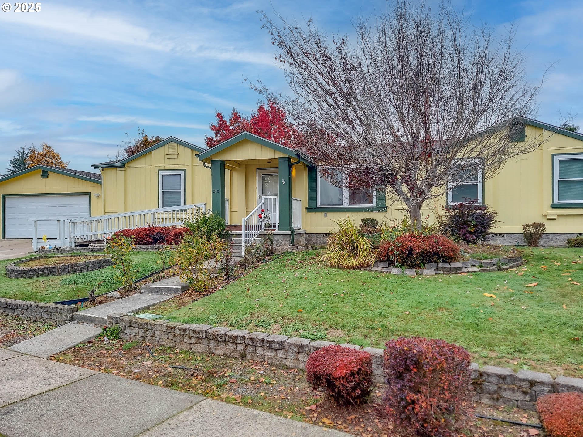 210 Northwest Timothy Avenue Winston, OR 97496 - Photo 37 of 38 a front view of house with yard and green space