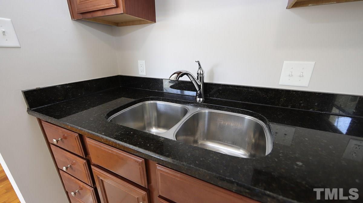 2300 Bernard Street, Unit 2300 Raleigh, NC 27608 - Photo 9 of 18