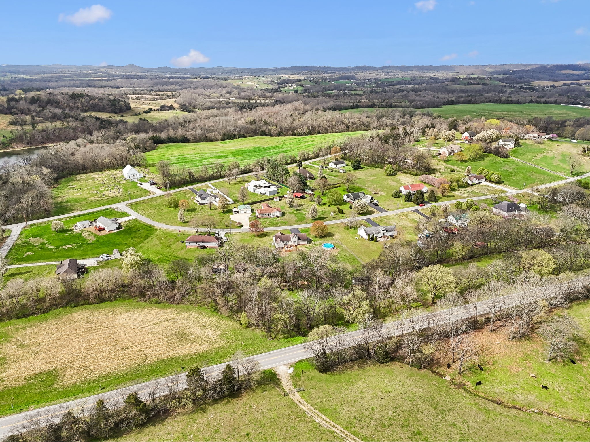 413 Bankshire Road Beechgrove, TN 37018 - Photo 54 of 66