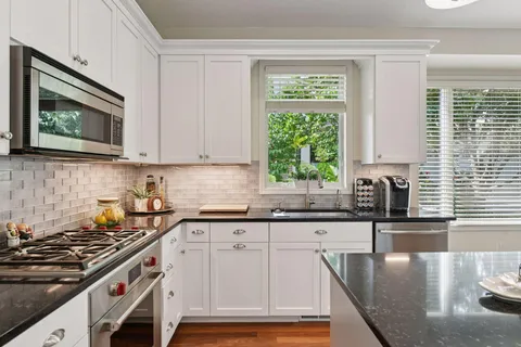 $799,000 | 3834 Linden Drive East, Medina, MN 55340