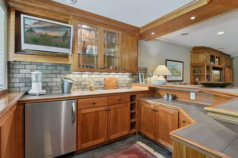 $799,000 | 3834 Linden Drive East, Medina, MN 55340