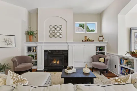 $799,000 | 3834 Linden Drive East, Medina, MN 55340