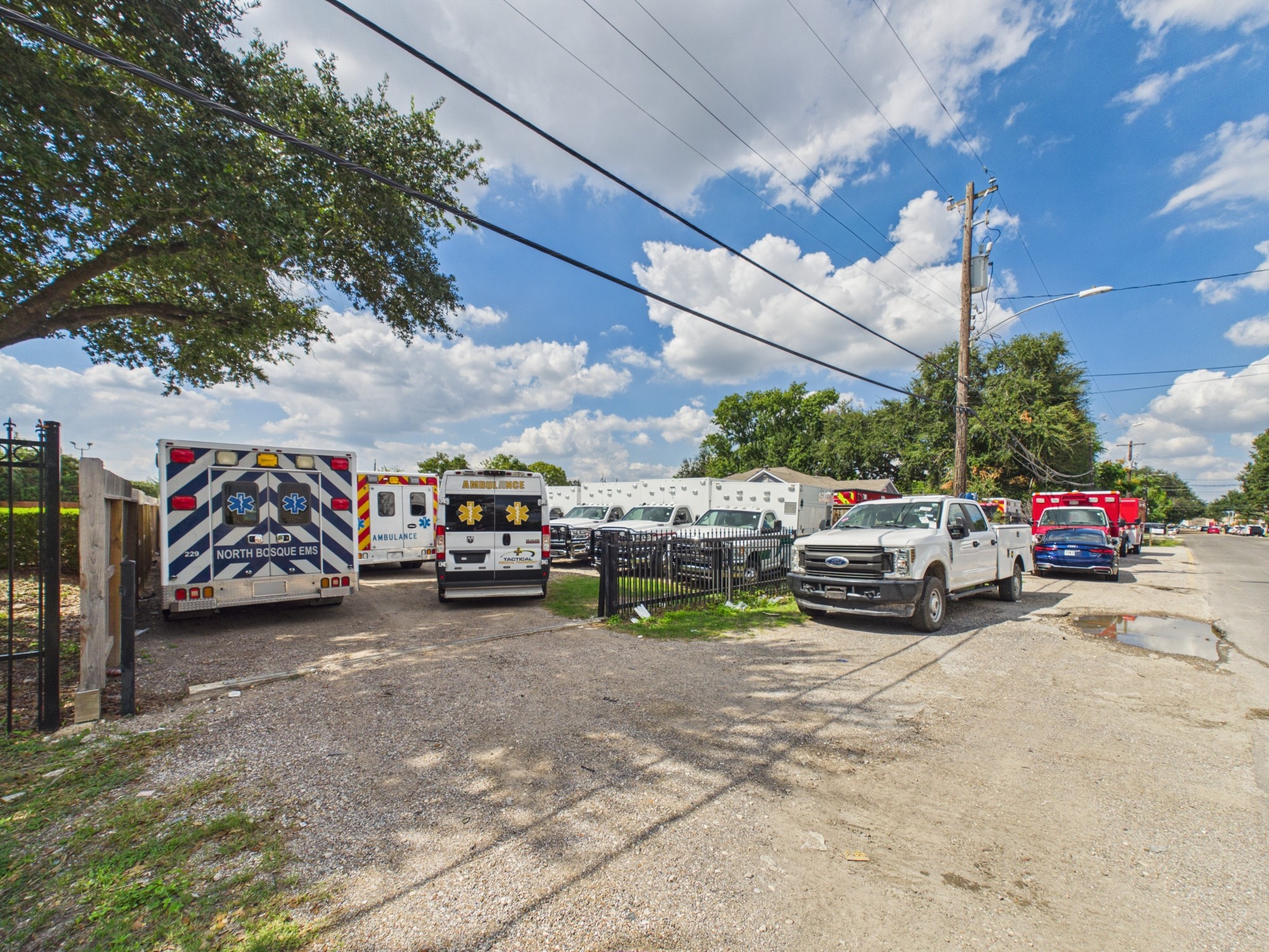 3722 Ocee Street Houston, TX 77063 - Photo 9 of 20 Two Gated Driveway Entrances and One Pedestrian Gate