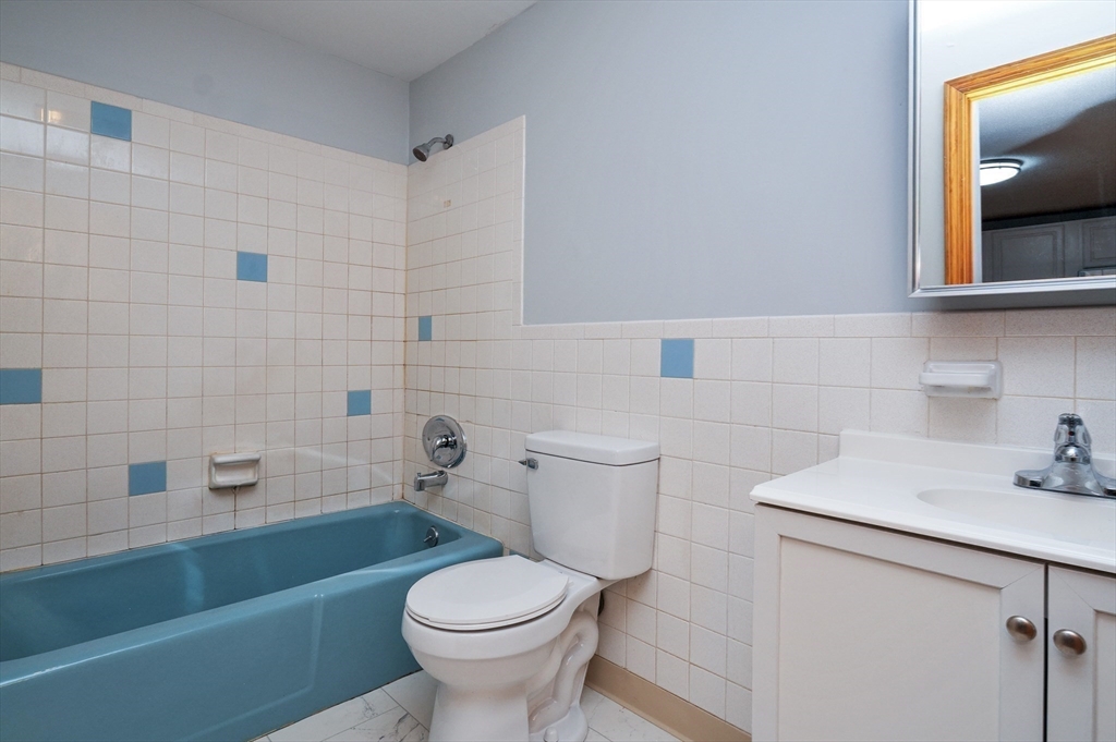 60 Ridgewood Lane, Unit 5 Gardner, MA 01440 - Photo 10 of 22 Gallery Image 10