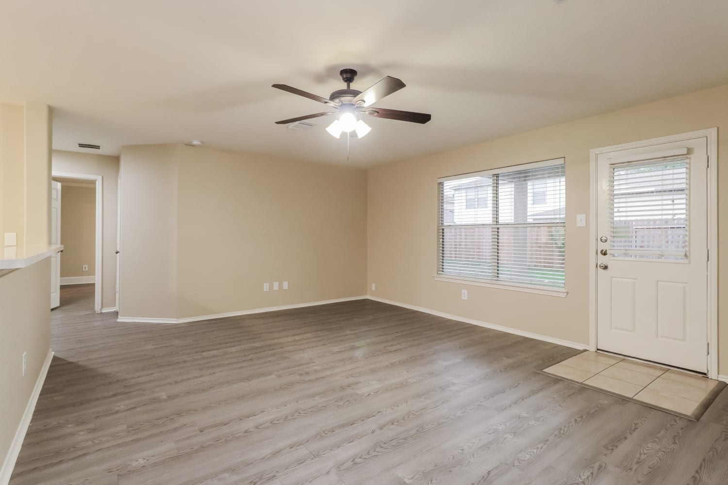 6806 Baron Gate Court Spring, TX 77379 - Photo 4 of 15