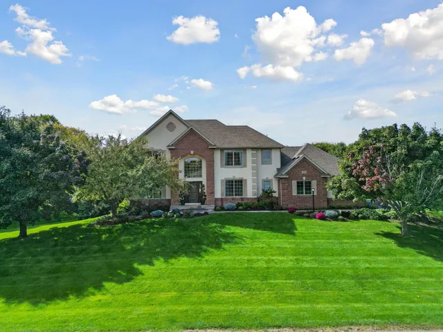 $925,000 | 11813 122nd St Circle South, Hastings, MN 55033