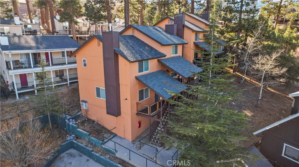 714 Paine Road Big Bear Lake, CA 92315 - Photo 16 of 39 a aerial view of a house