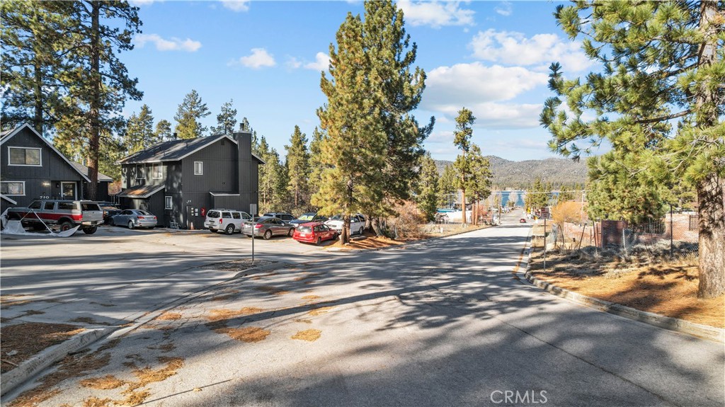 714 Paine Road Big Bear Lake, CA 92315 - Photo 10 of 39 a view of city street with tall buildings