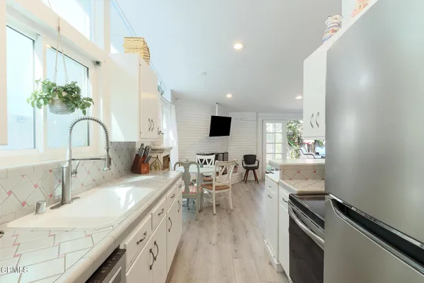 $5,900 | 1089 Belfast Lane, Ventura, CA 93001