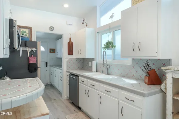 $5,900 | 1089 Belfast Lane, Ventura, CA 93001