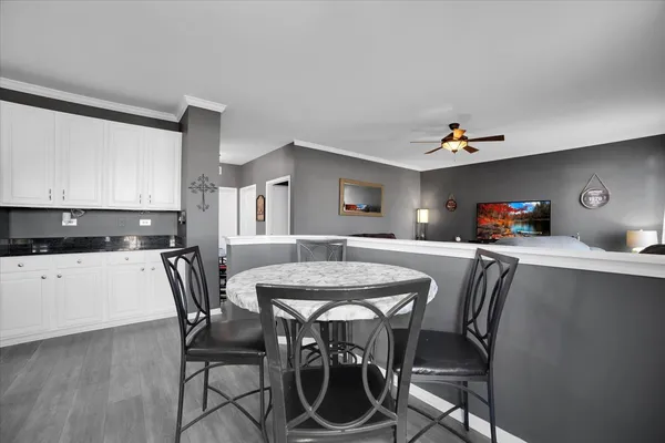 $475,000 | 711 Blossom Court, Oswego, IL 60543