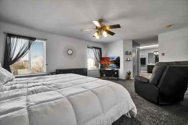 $475,000 | 711 Blossom Court, Oswego, IL 60543