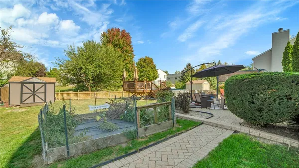 $475,000 | 711 Blossom Court, Oswego, IL 60543