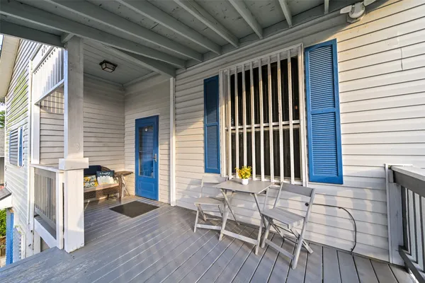 $360,000 | 2809 Bernardo De Galvez Avenue, Galveston, TX 77550