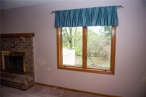 $315,000 | 19001 Sunrise Drive, Belton, MO 64012