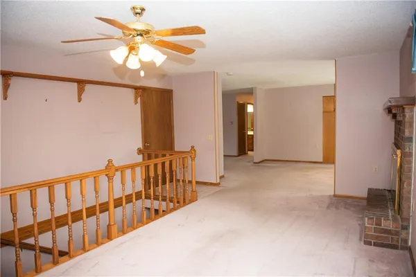 $315,000 | 19001 Sunrise Drive, Belton, MO 64012