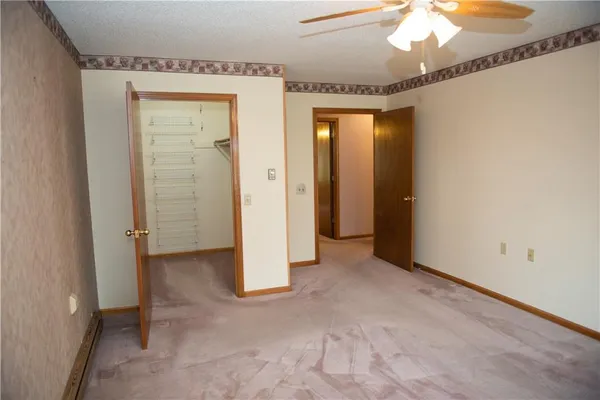 $315,000 | 19001 Sunrise Drive, Belton, MO 64012