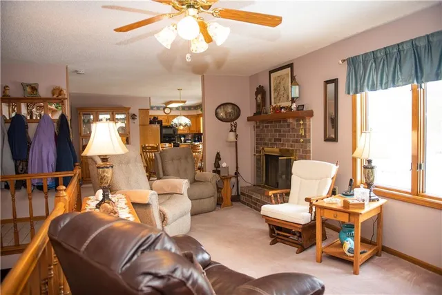 $335,000 | 19001 Sunrise Drive, Belton, MO 64012