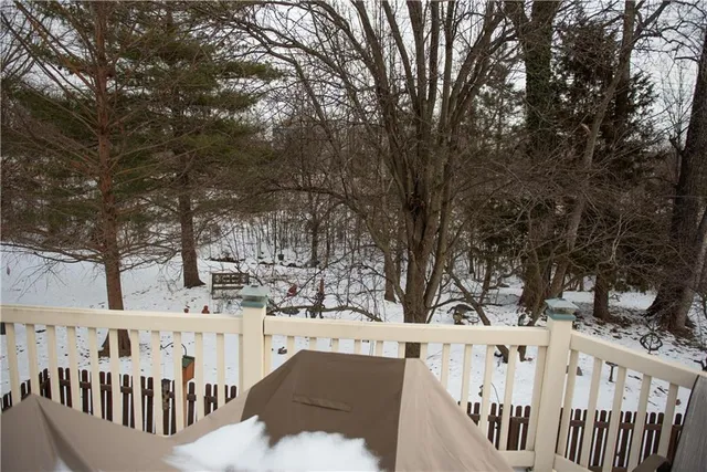 $335,000 | 19001 Sunrise Drive, Belton, MO 64012