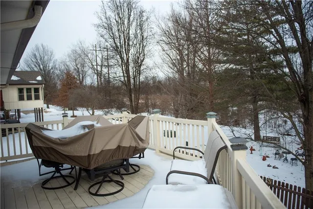 $335,000 | 19001 Sunrise Drive, Belton, MO 64012