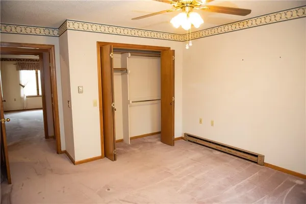 $315,000 | 19001 Sunrise Drive, Belton, MO 64012