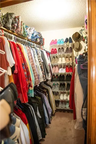 $335,000 | 19001 Sunrise Drive, Belton, MO 64012