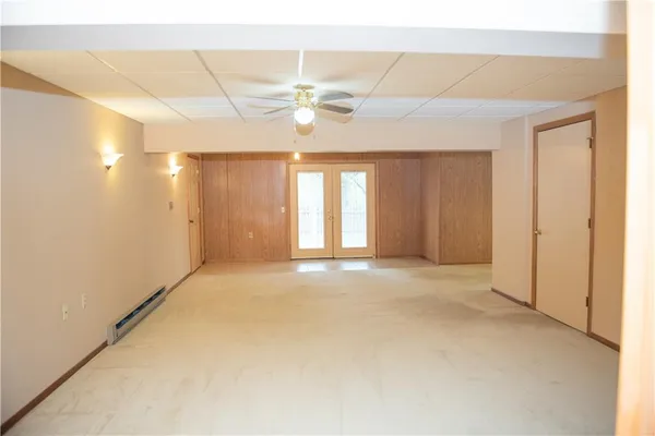 $315,000 | 19001 Sunrise Drive, Belton, MO 64012