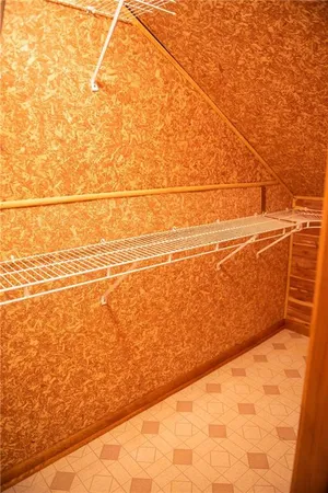 $315,000 | 19001 Sunrise Drive, Belton, MO 64012