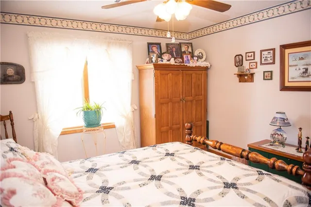 $335,000 | 19001 Sunrise Drive, Belton, MO 64012